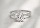 A beautiful bespoke engagement ring, round shape, 1.75 carats