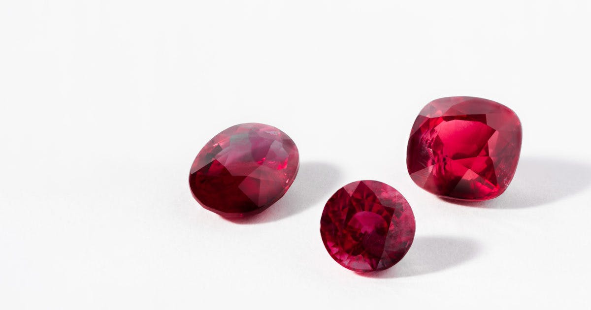 Square hot sale cut ruby